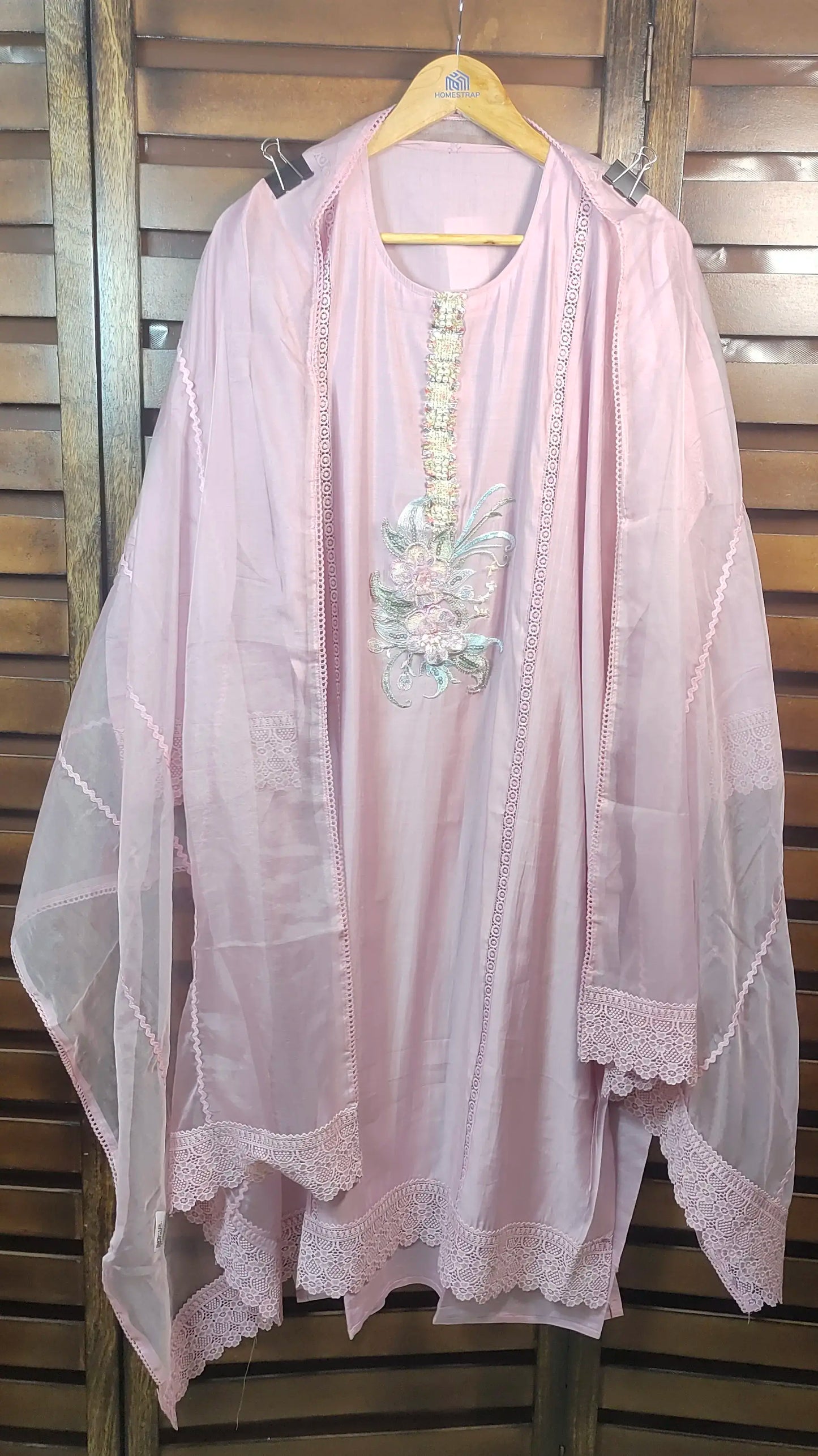 Mul Chanderi with Organza Dupatta