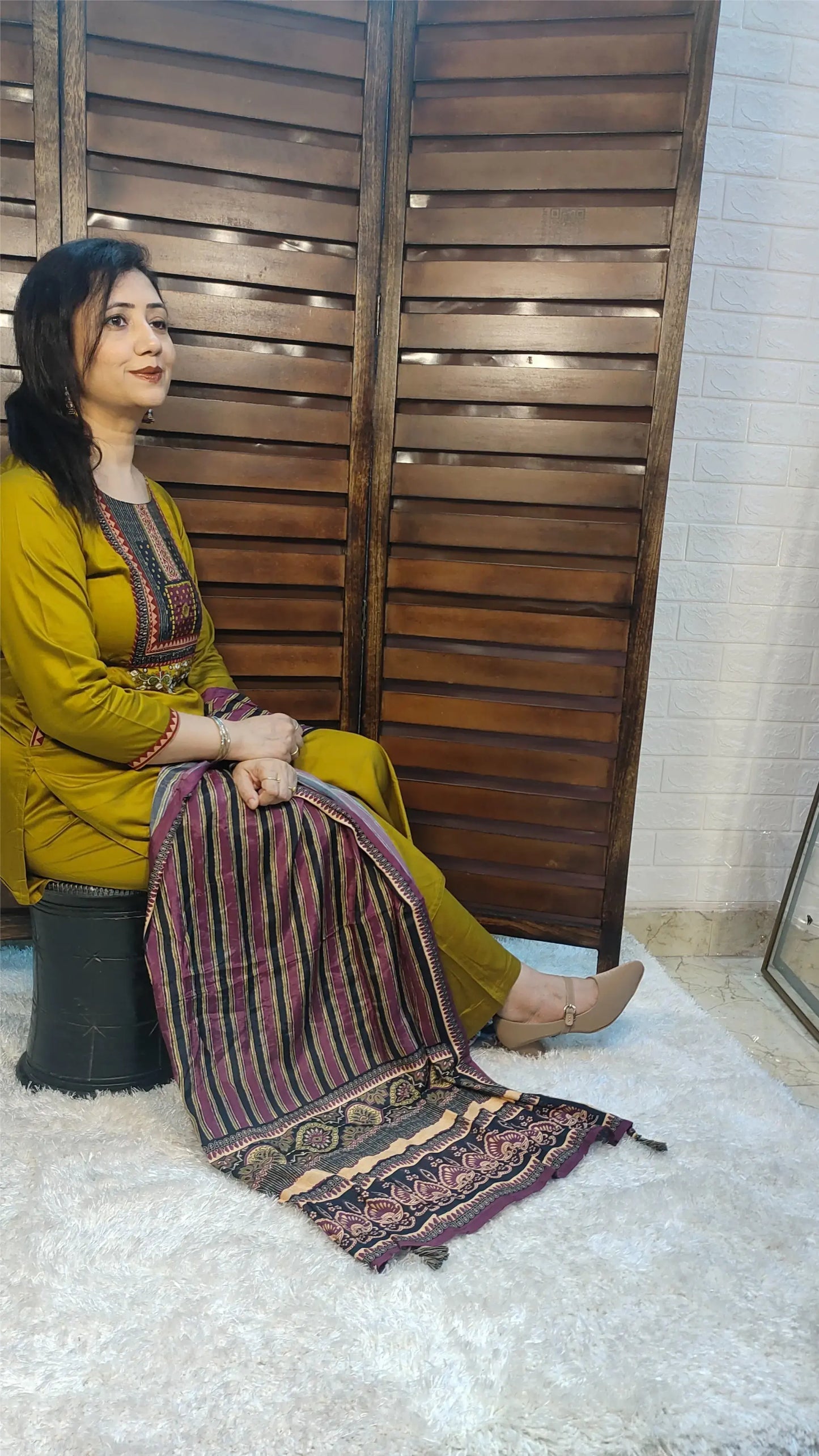 Gaji Silk Ajrakh Patch Work Detail